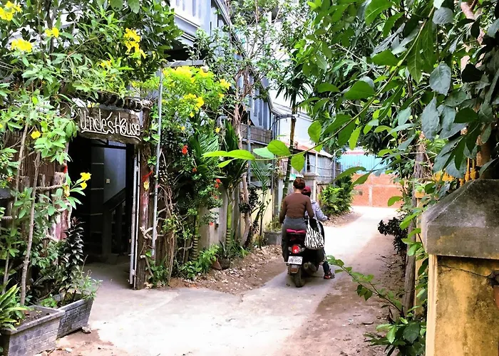 Uncle's House